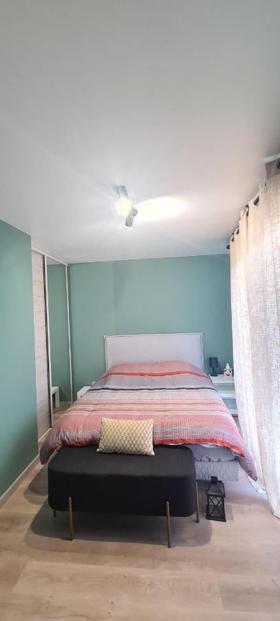 Charmant Logement Avec Jacuzzi Mantes-la-Jolie Εξωτερικό φωτογραφία